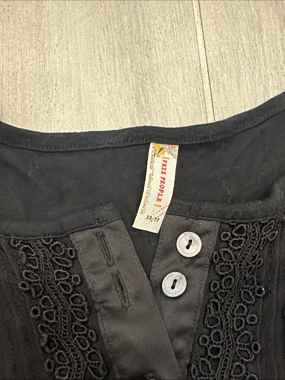 Free People XS Black 3/4 Sleeve Tunic with Button-Front Detail - Picture 2 of 12